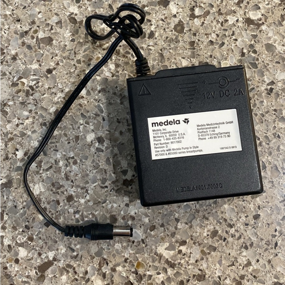 Medela 9v portable battery pack